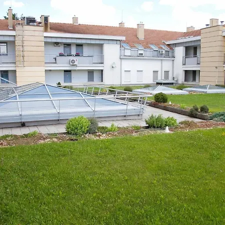 Apartment Jozsef Attila Lakas